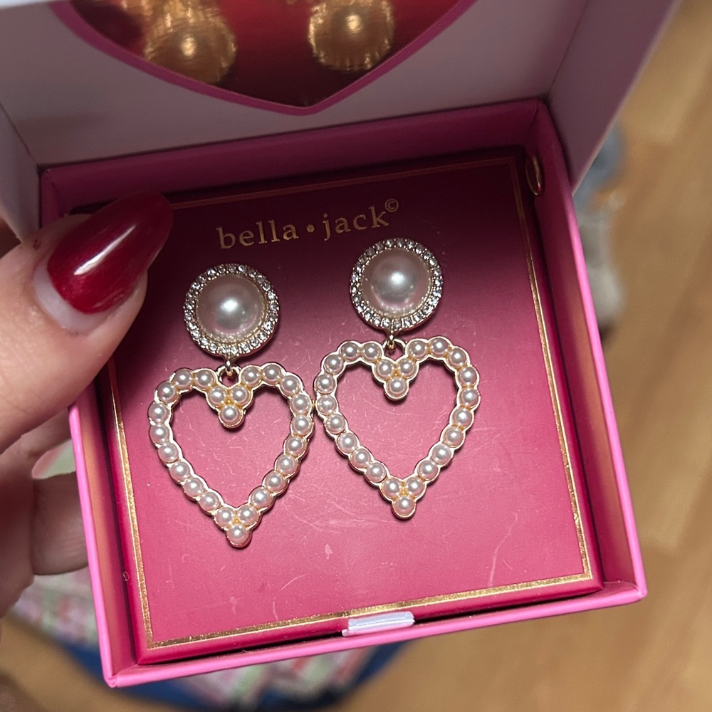 Pearl Heart Earrings